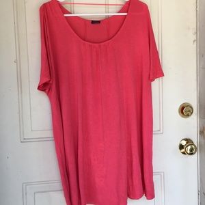 Cute plus size comfy top.